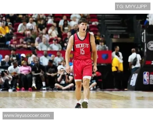 谢泼德赞阿门后场搭档能力出众攻筐威胁吸引防守注意力